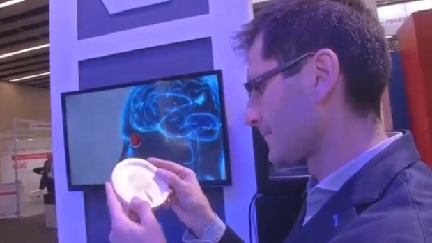 El ICN2 lidera el proyecto Braincom para desarrollar chips de grafeno a la medida del cerebro