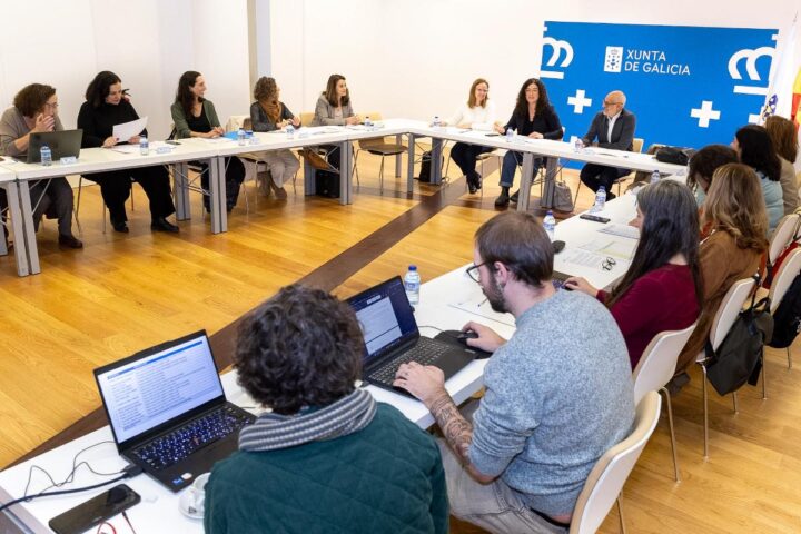 África González Fernández recibe el galardón María Josefa Wonenburger en reconocimiento a su labor de investigación sobre inmunología y nanomedicina