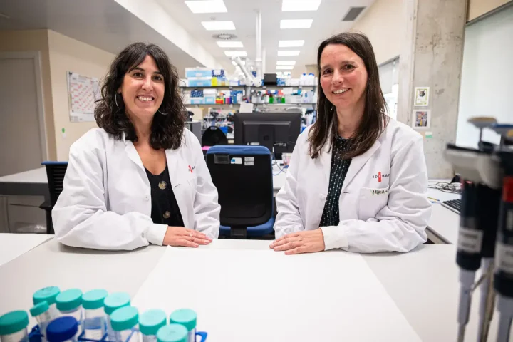 Un estudio del Clínic‑IDIBAPS descubre que las nanopartículas con ADN potencian el efecto de la inmunoterapia contra el cáncer